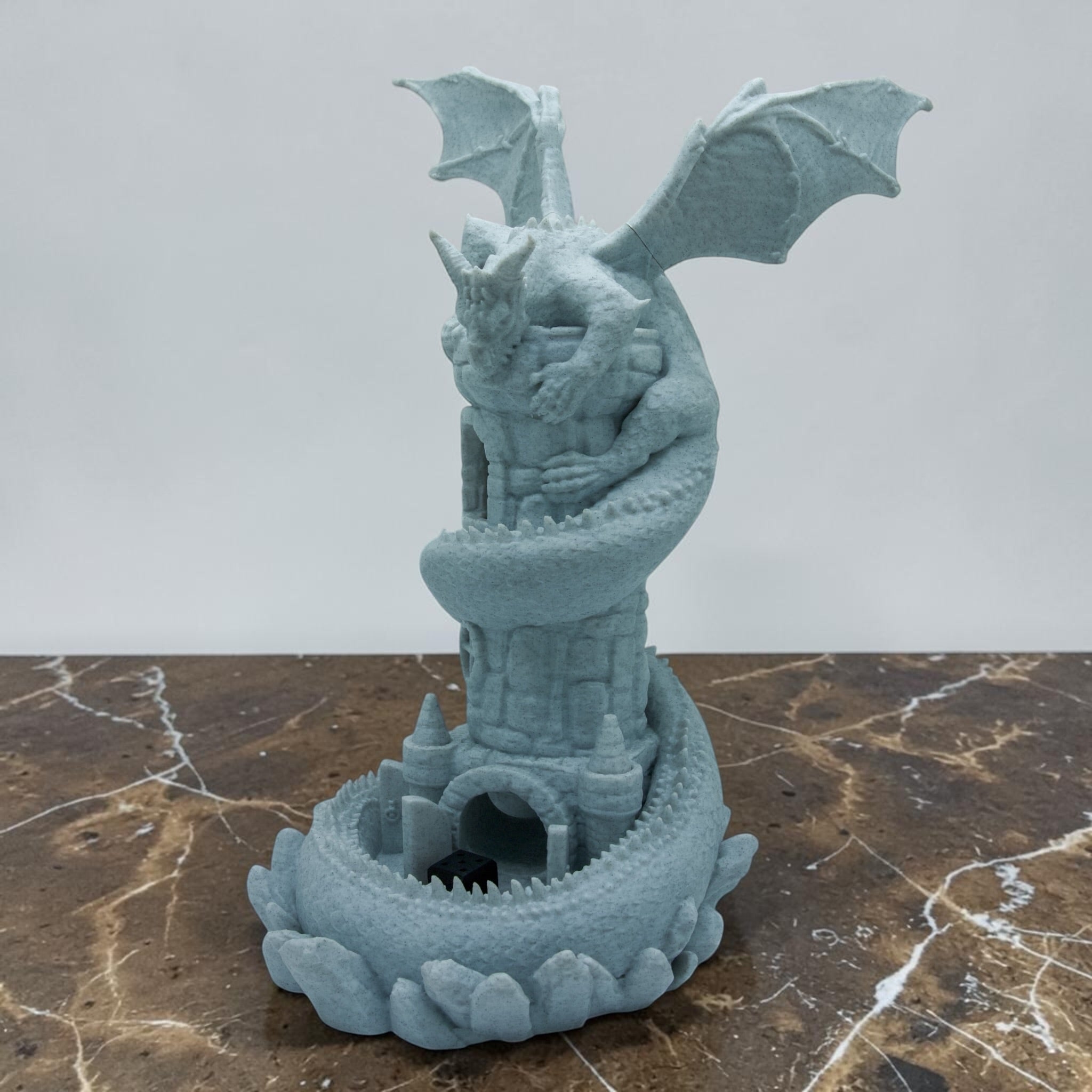Würfelturm Drache